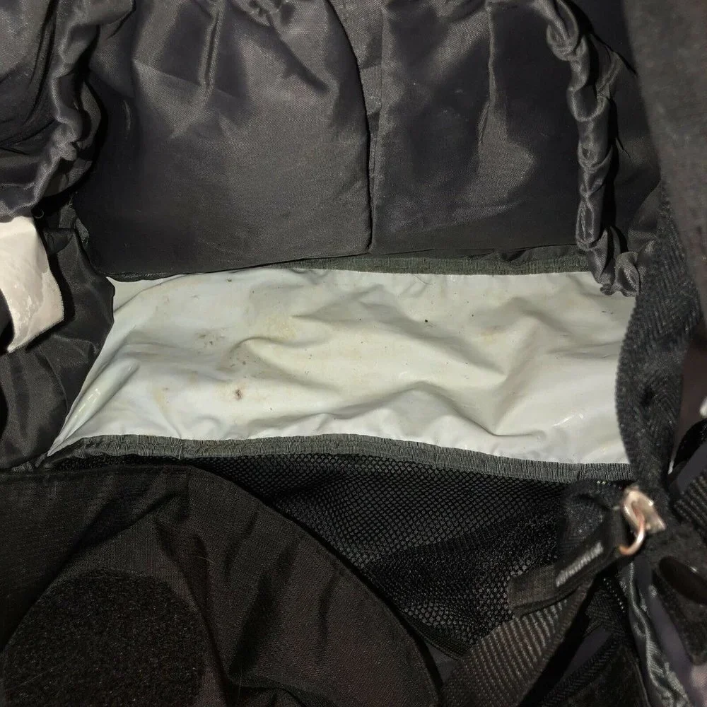 COLUMBIA Black Messenger Diaper Baby Bag with Shoulder Strap